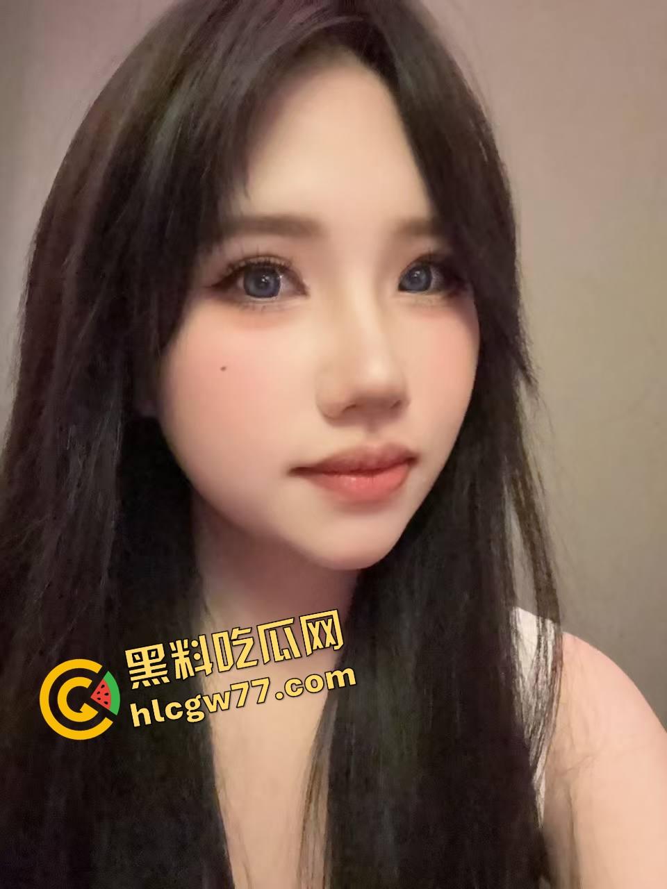 山东小骚妹玩拍片play，明明嘴上喊别拍，结果插进去自己夹着不让拔，还自己对镜头喊哥哥射脸上！-6